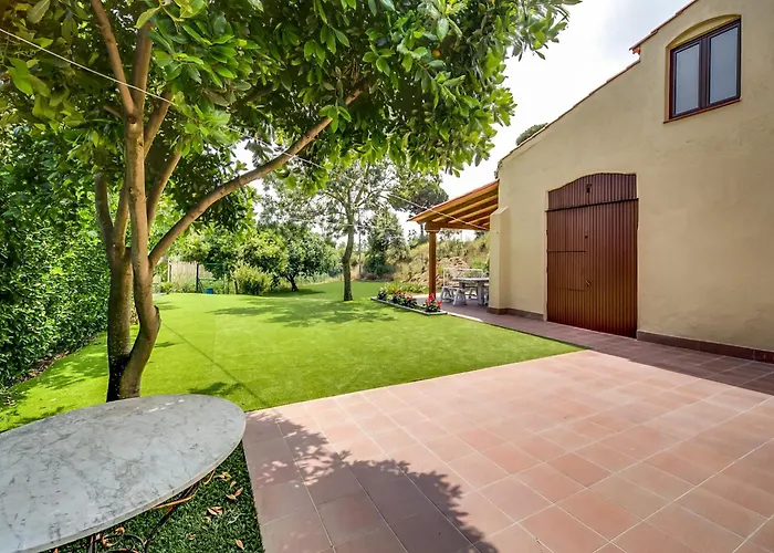 Vakantiehuis In With Private Pool & Bbq *